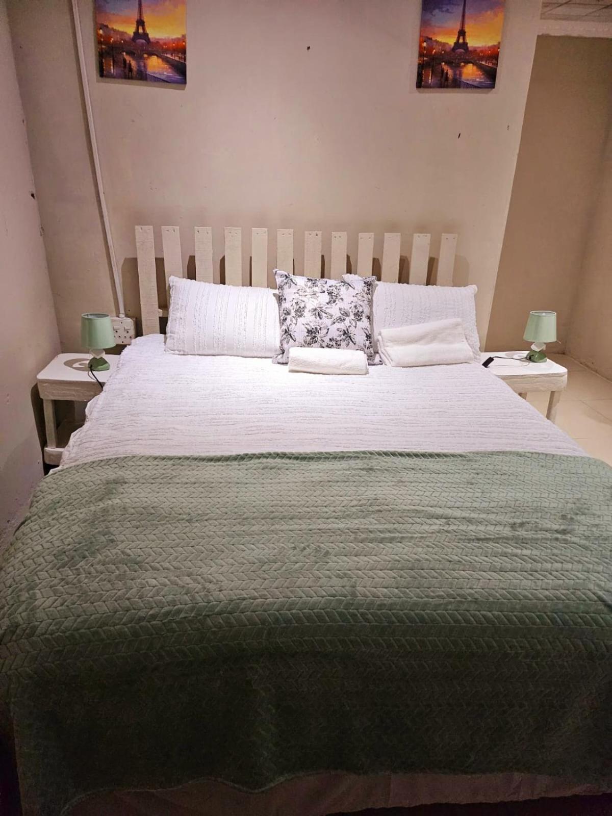 Softlife Guest House Ulundi Екстер'єр фото